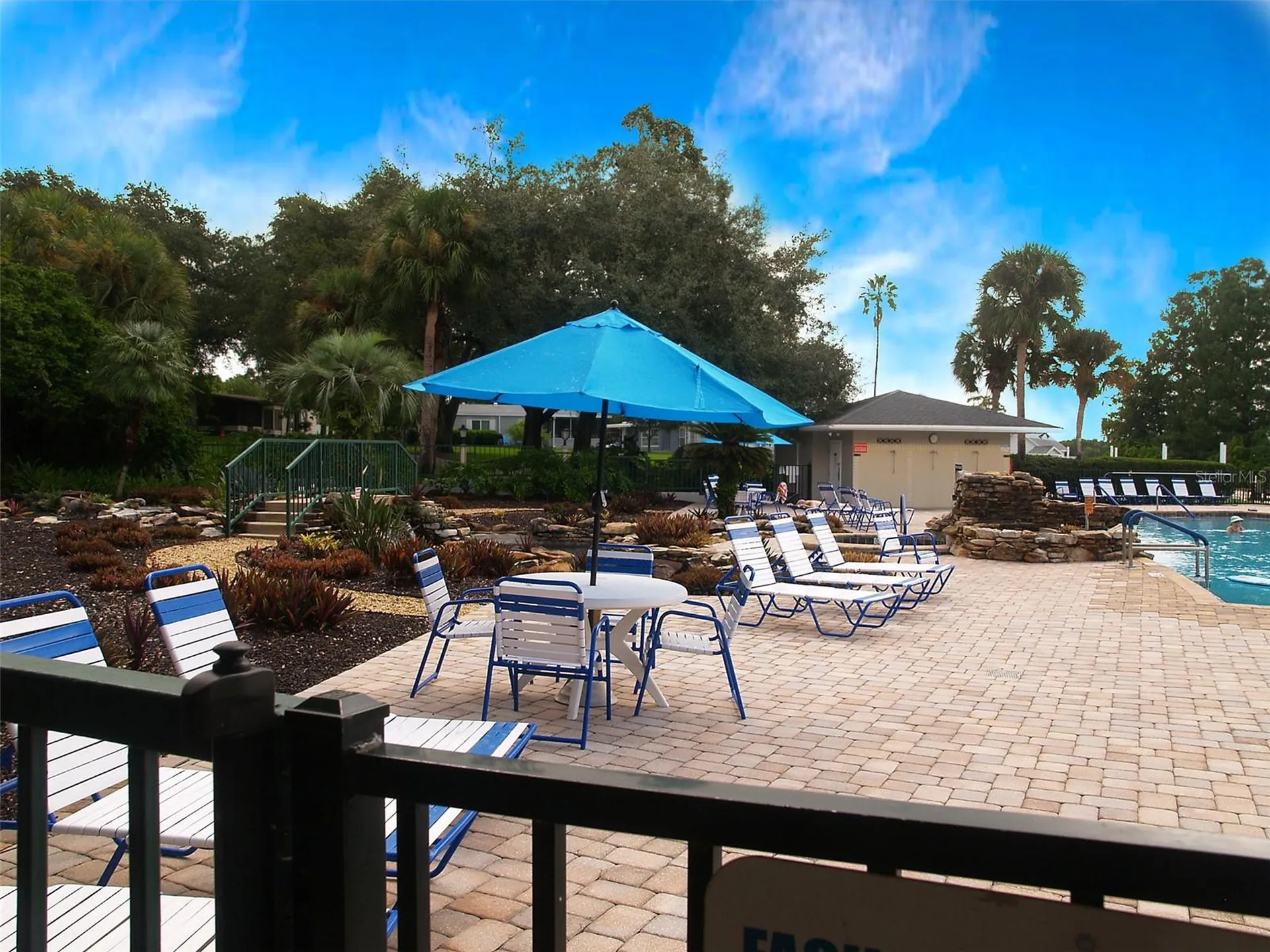 24927 Pine Hill Leesburg FL 34748