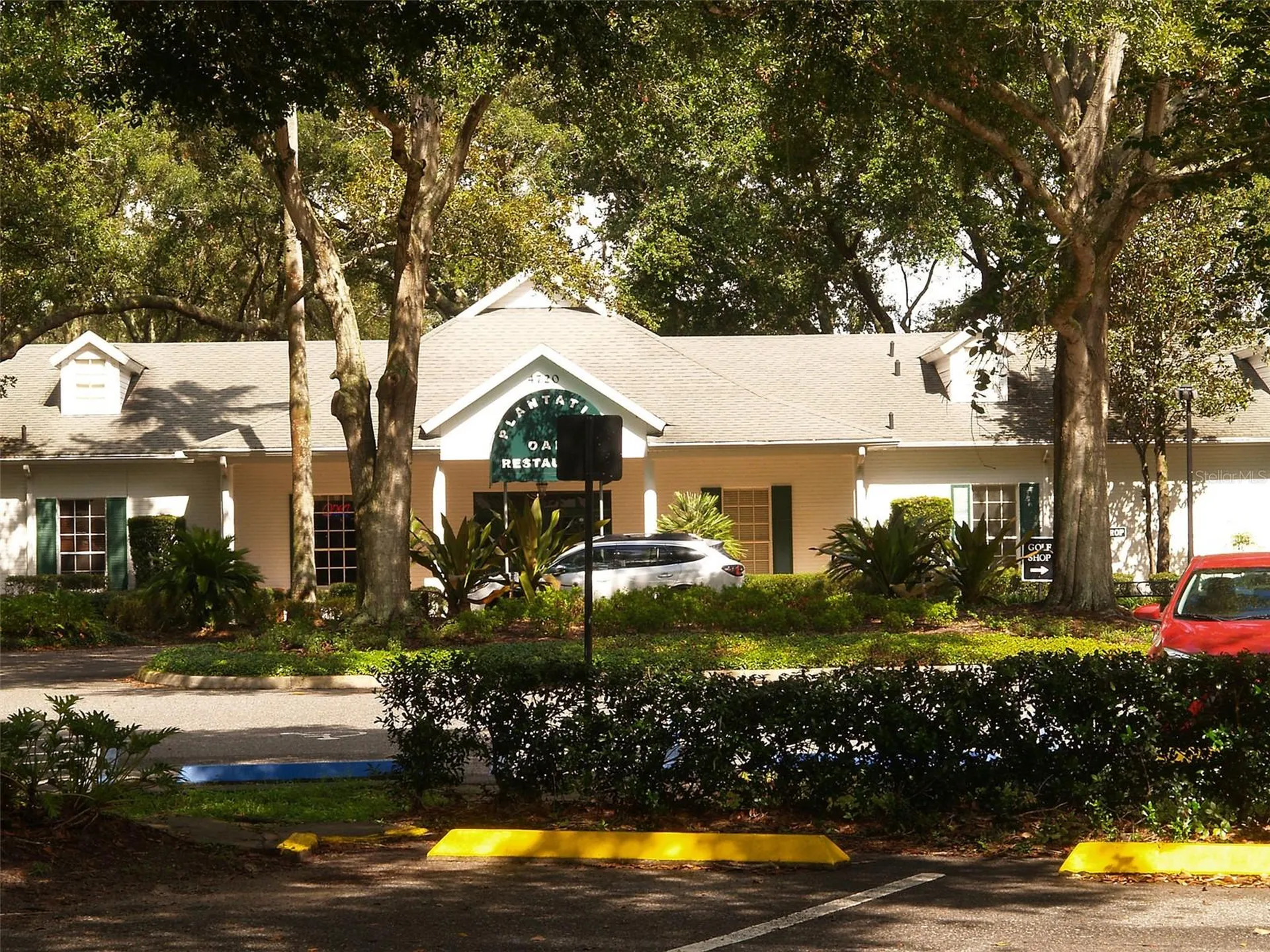 24927 Pine Hill Leesburg FL 34748