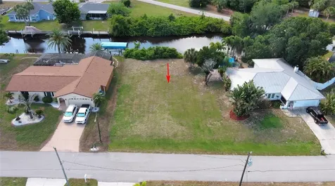 2060 River Basin Terrace Punta Gorda FL 33982