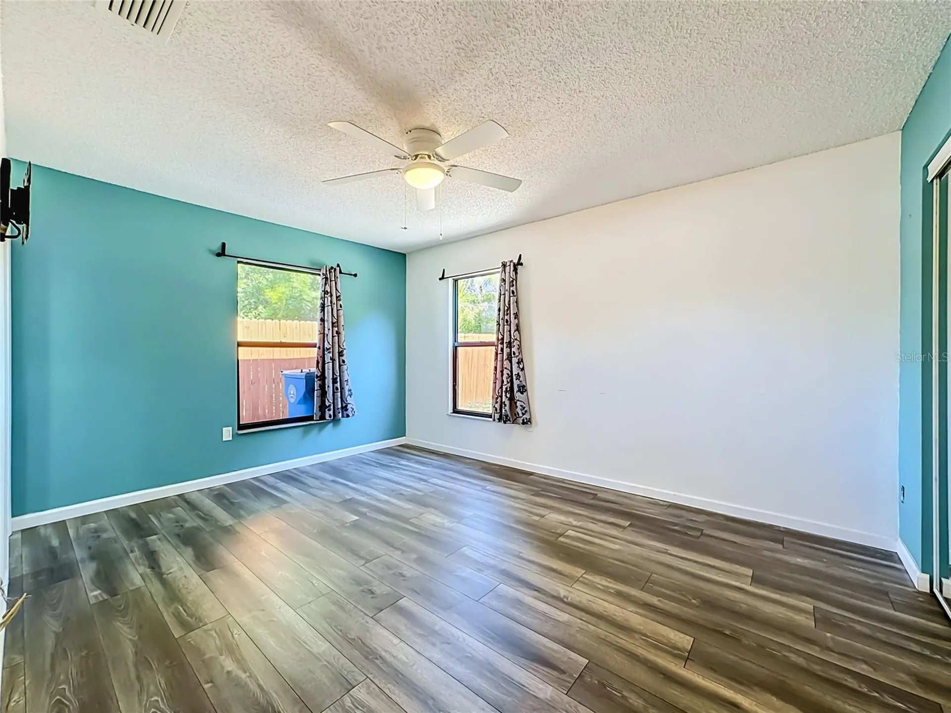 2006 7th Avenue W Bradenton FL 34205
