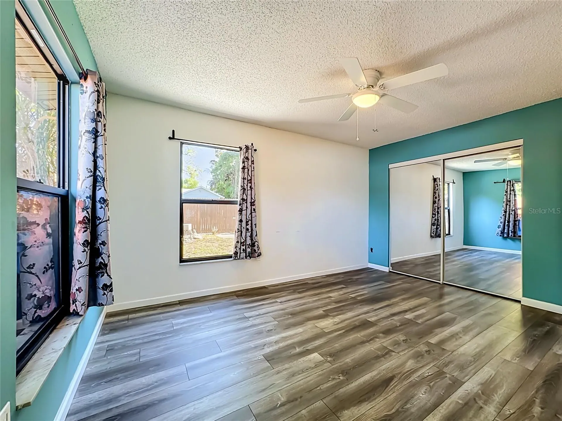2006 7th Avenue W Bradenton FL 34205