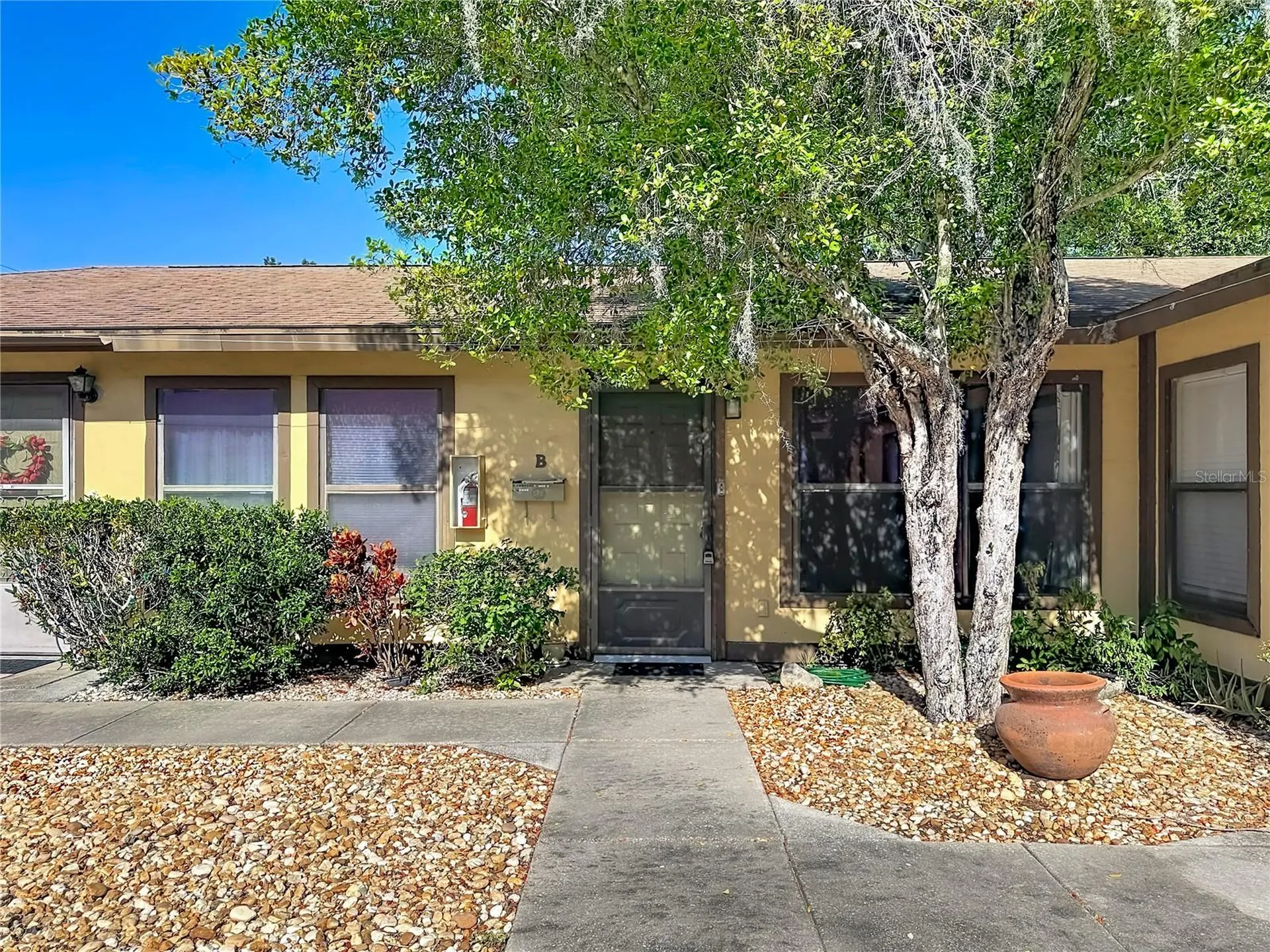 2006 7th Avenue W Bradenton FL 34205