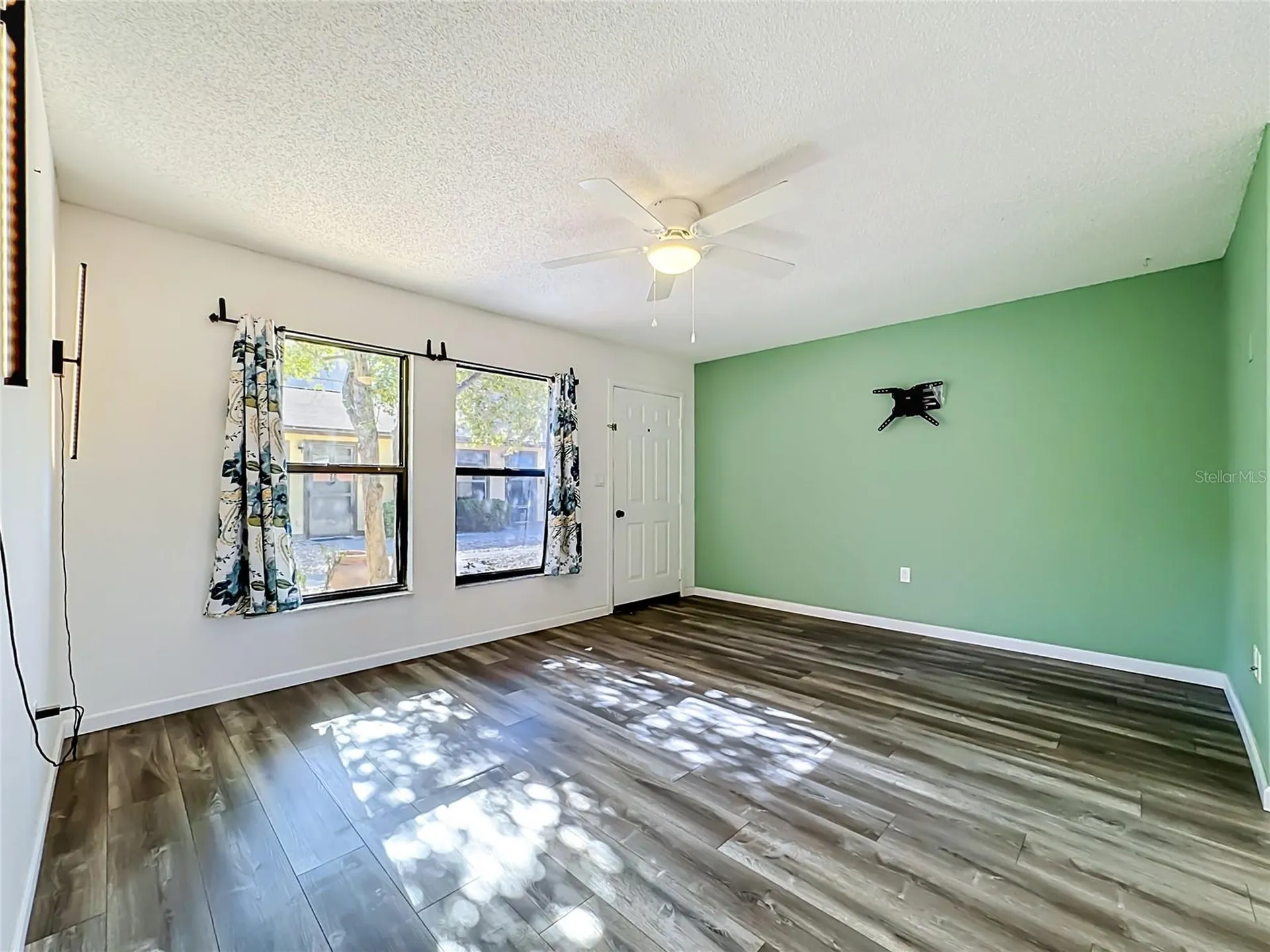 2006 7th Avenue W Bradenton FL 34205