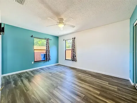 2006 7th Avenue W Bradenton FL 34205