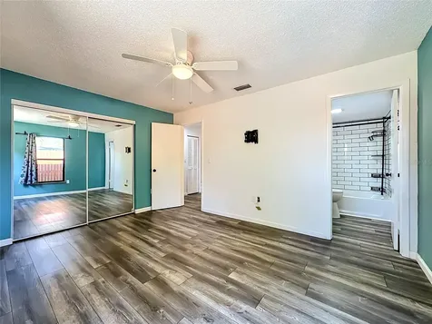 2006 7th Avenue W Bradenton FL 34205