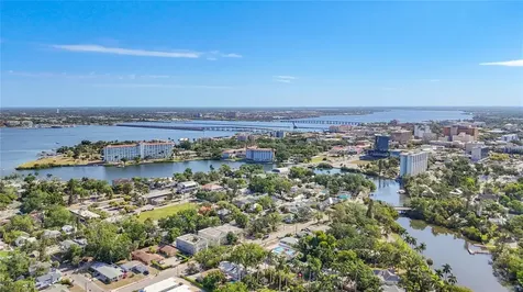 2006 7th Avenue W Bradenton FL 34205