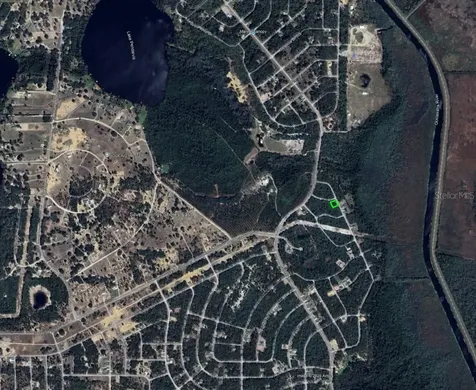 43 Sequoia Trail Ocklawaha FL 32179