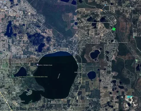 43 Sequoia Trail Ocklawaha FL 32179