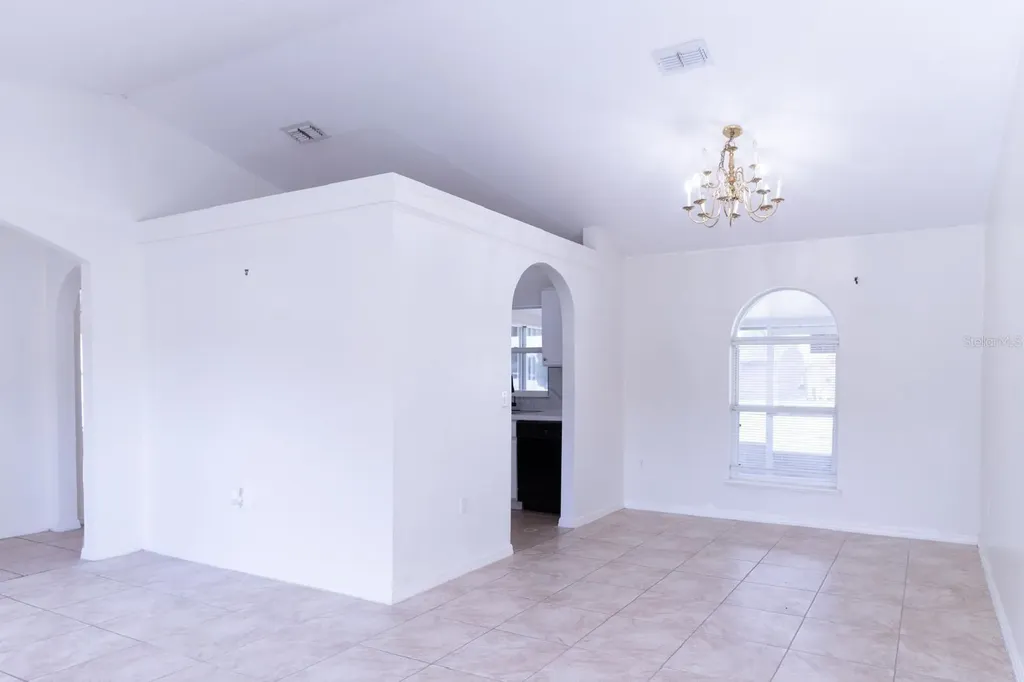 2470 Augusta Way Kissimmee FL 34746