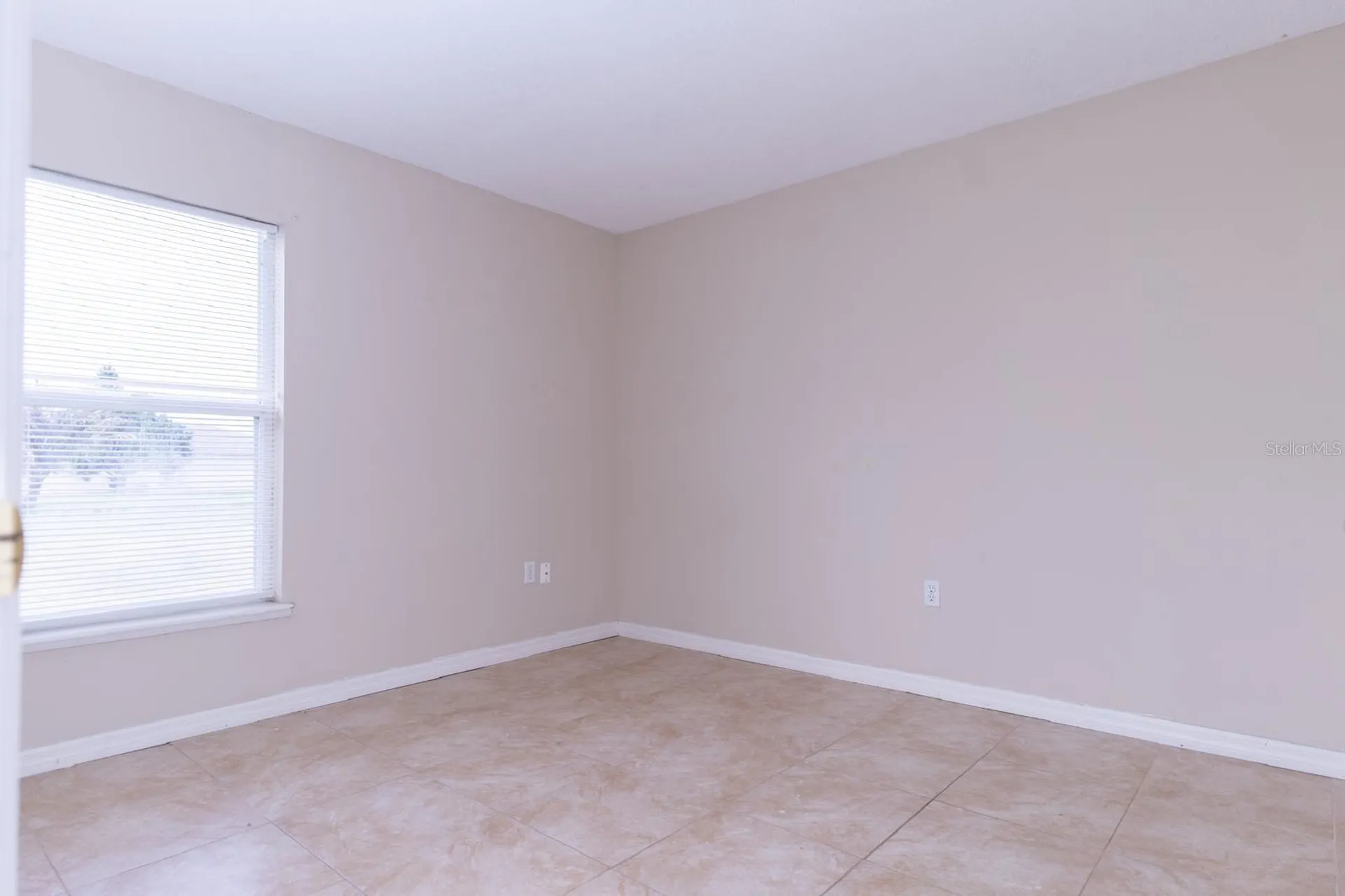2470 Augusta Way Kissimmee FL 34746