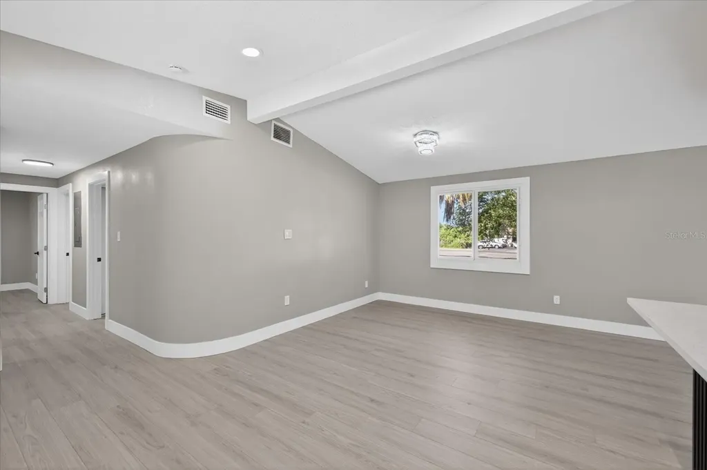 4005 E Henry Avenue Tampa FL 33610
