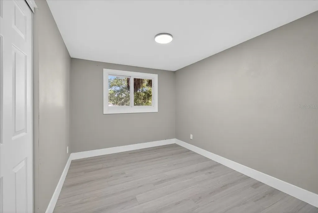 4005 E Henry Avenue Tampa FL 33610