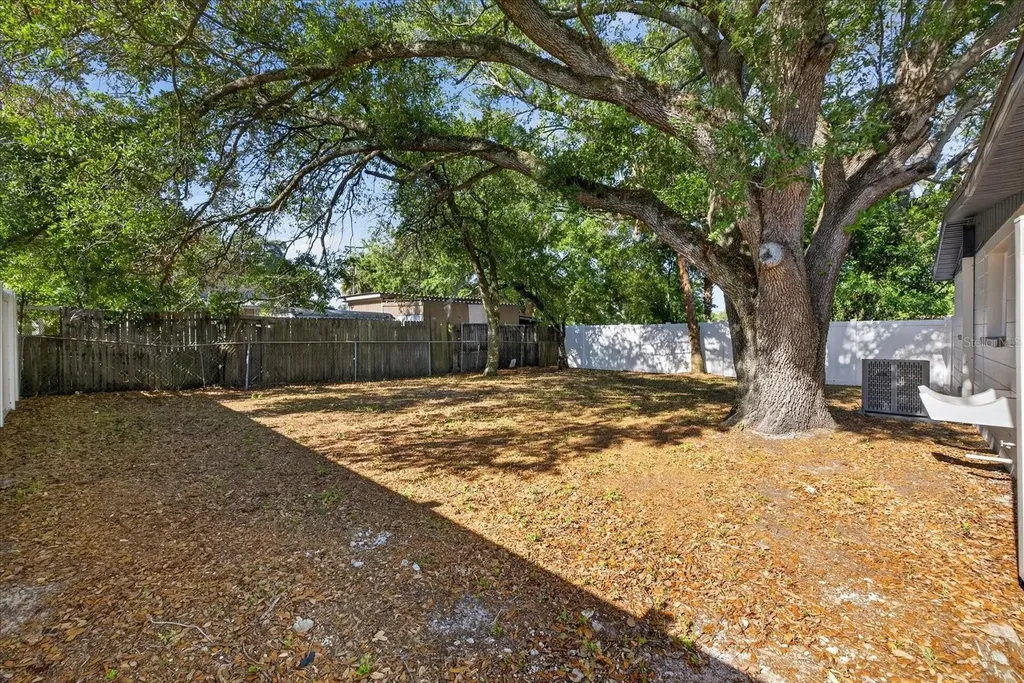4005 E Henry Avenue Tampa FL 33610