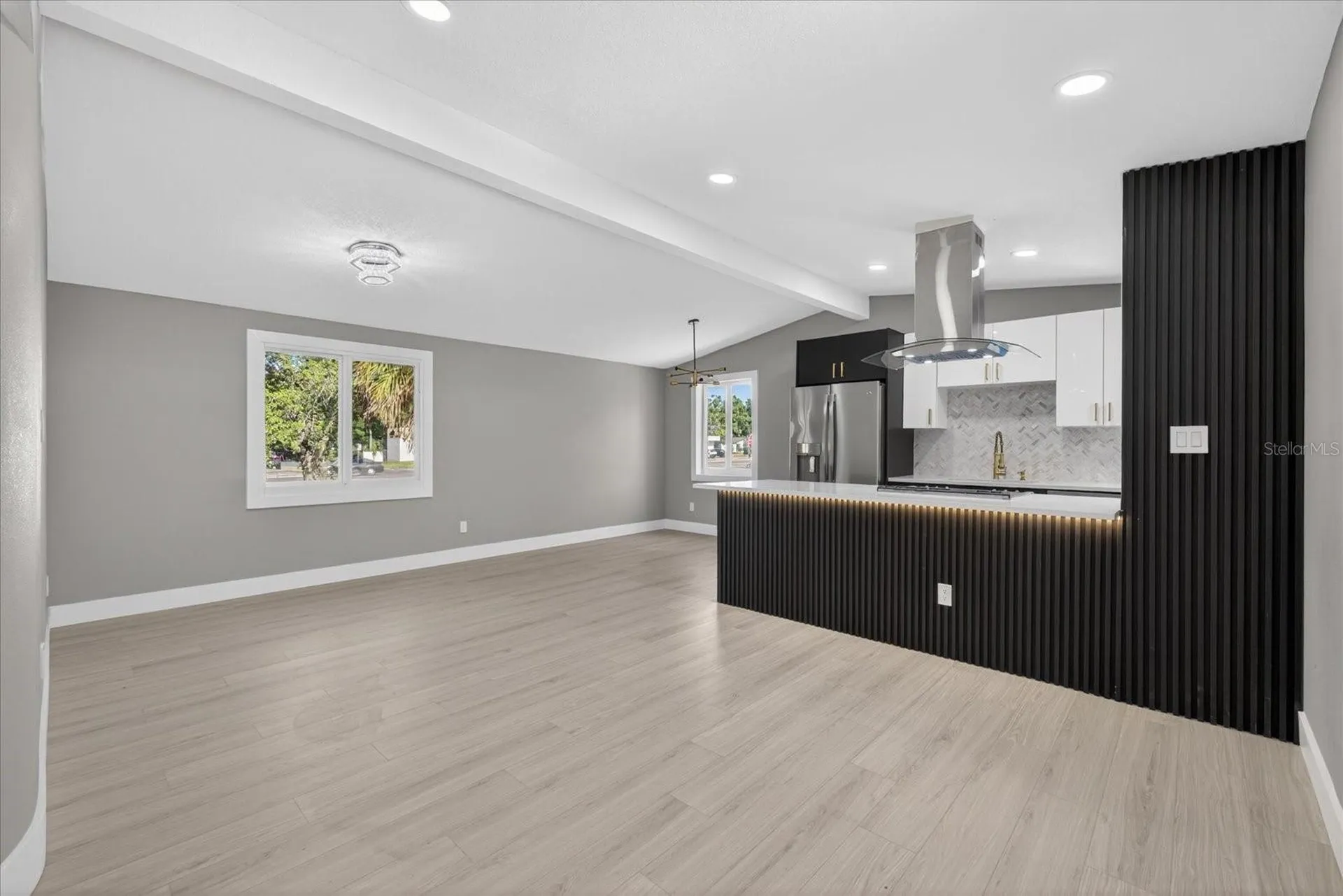 4005 E Henry Avenue Tampa FL 33610