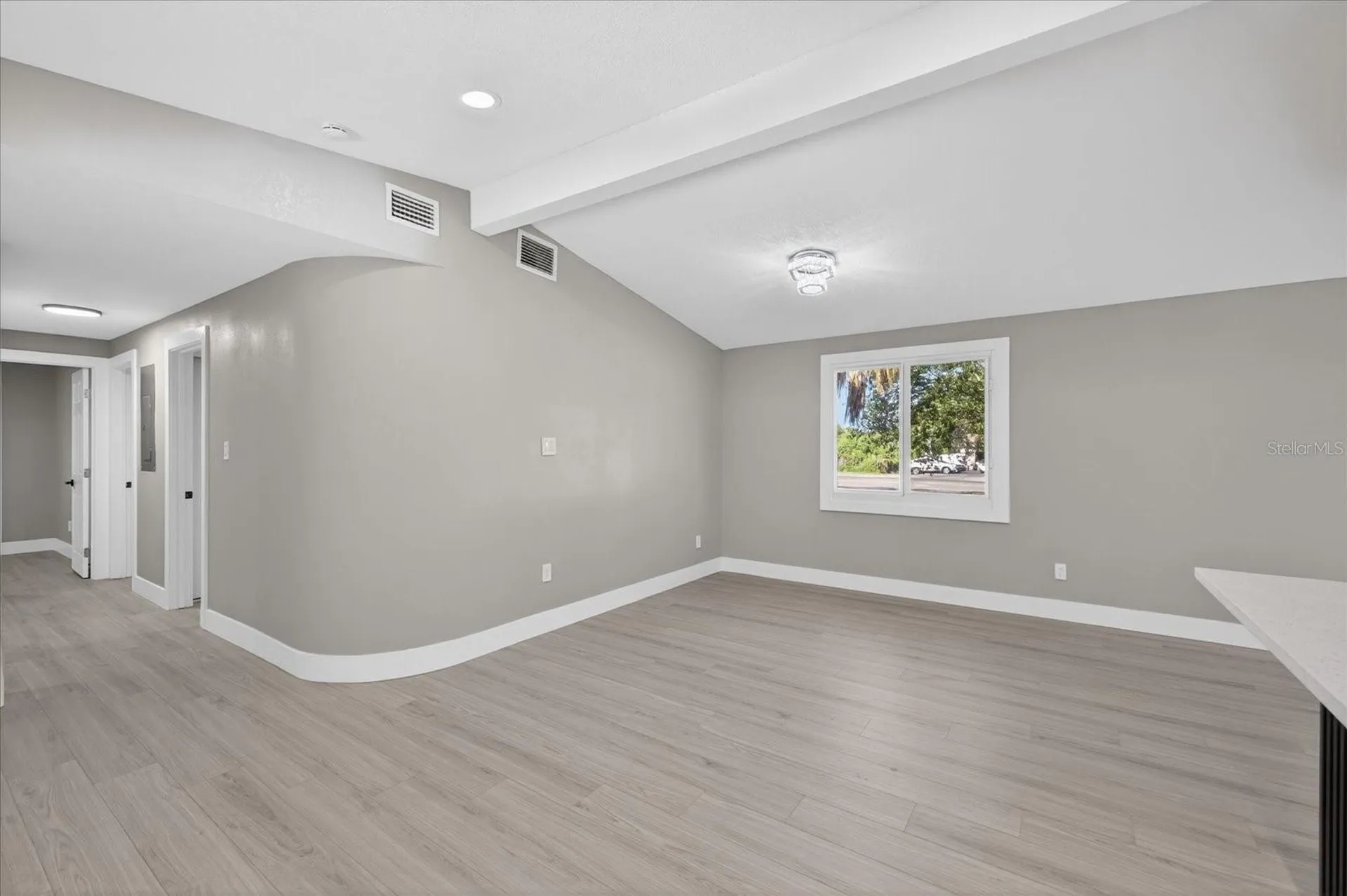 4005 E Henry Avenue Tampa FL 33610