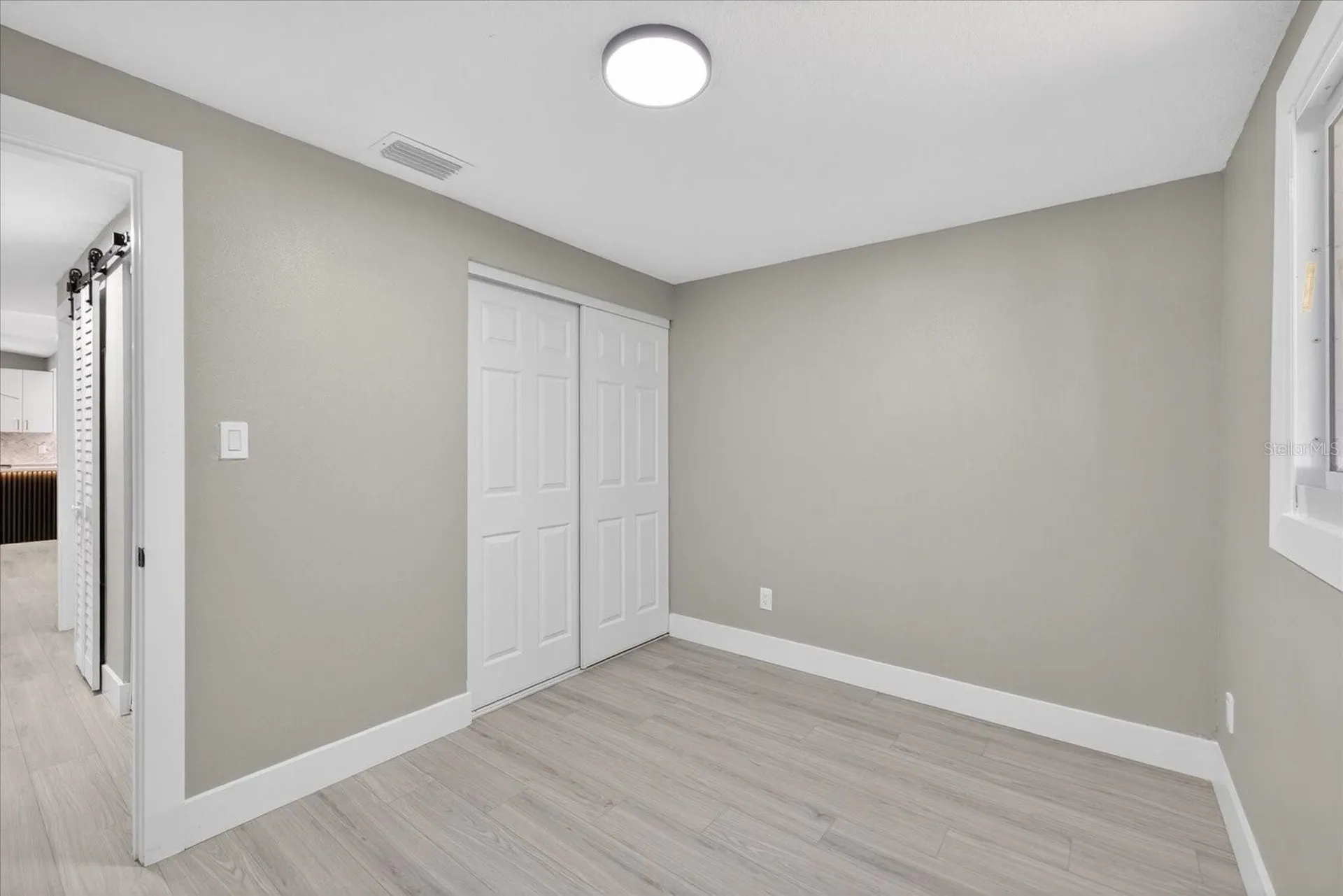 4005 E Henry Avenue Tampa FL 33610