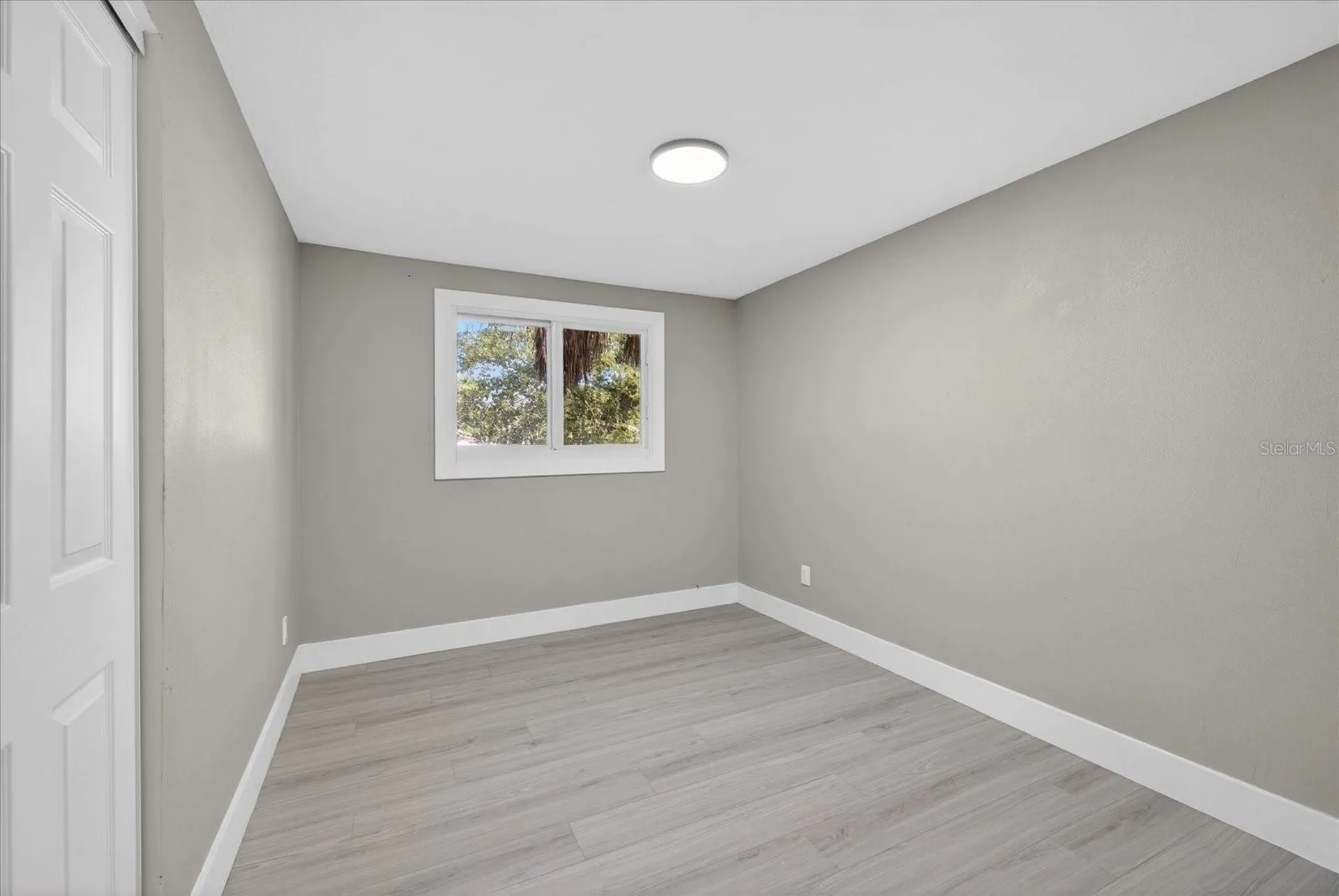 4005 E Henry Avenue Tampa FL 33610