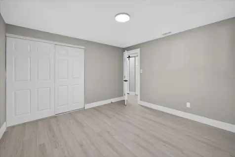 4005 E Henry Avenue Tampa FL 33610