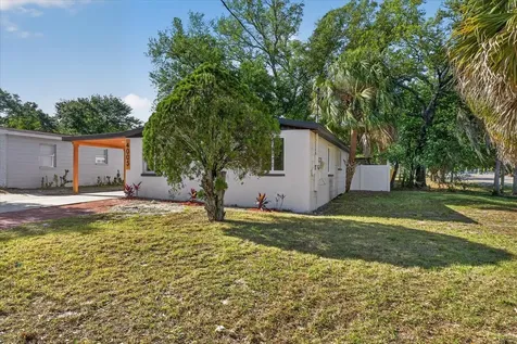 4005 E Henry Avenue Tampa FL 33610