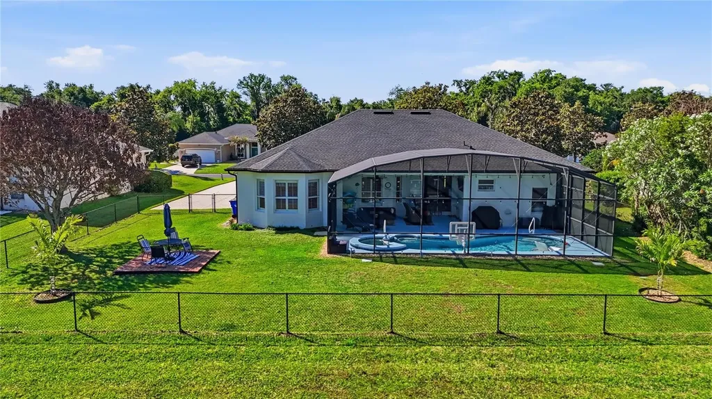 1910 Sir Lancelot Circle St Cloud FL 34772