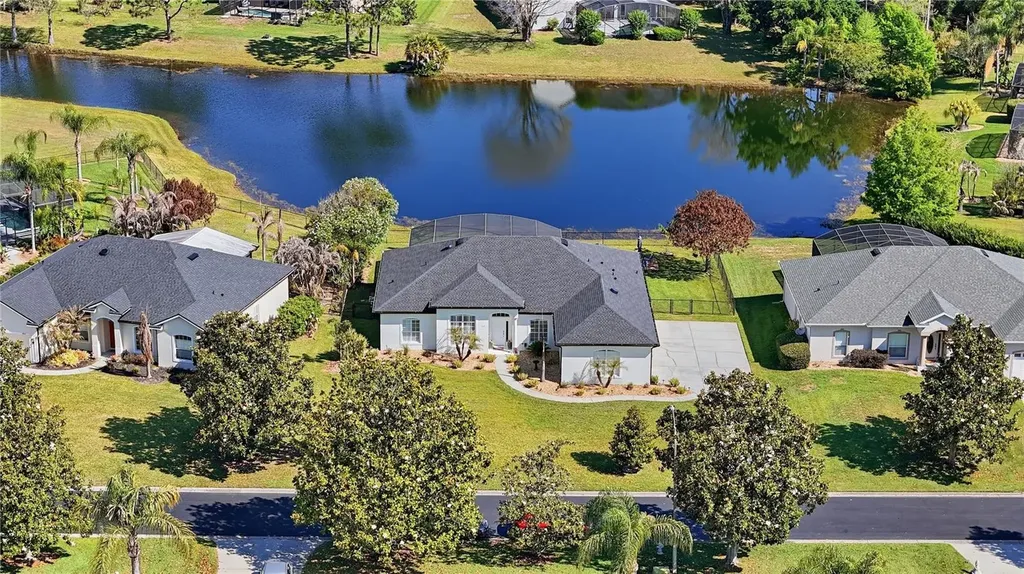 1910 Sir Lancelot Circle St Cloud FL 34772