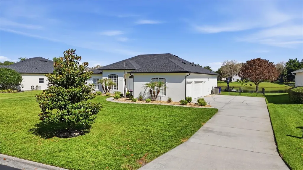 1910 Sir Lancelot Circle St Cloud FL 34772