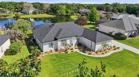 1910 Sir Lancelot Circle St Cloud FL 34772