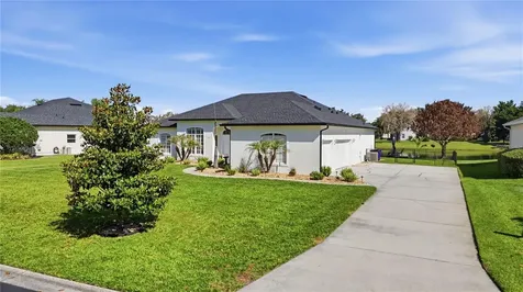 1910 Sir Lancelot Circle St Cloud FL 34772