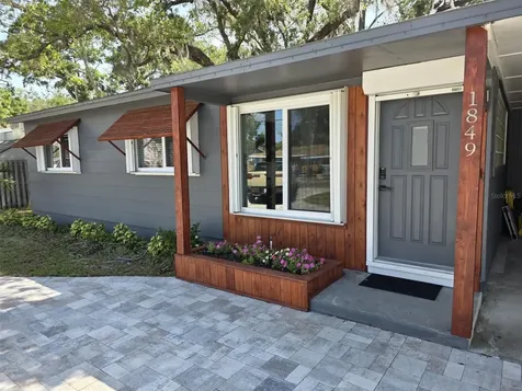 Dunedin FL 34698