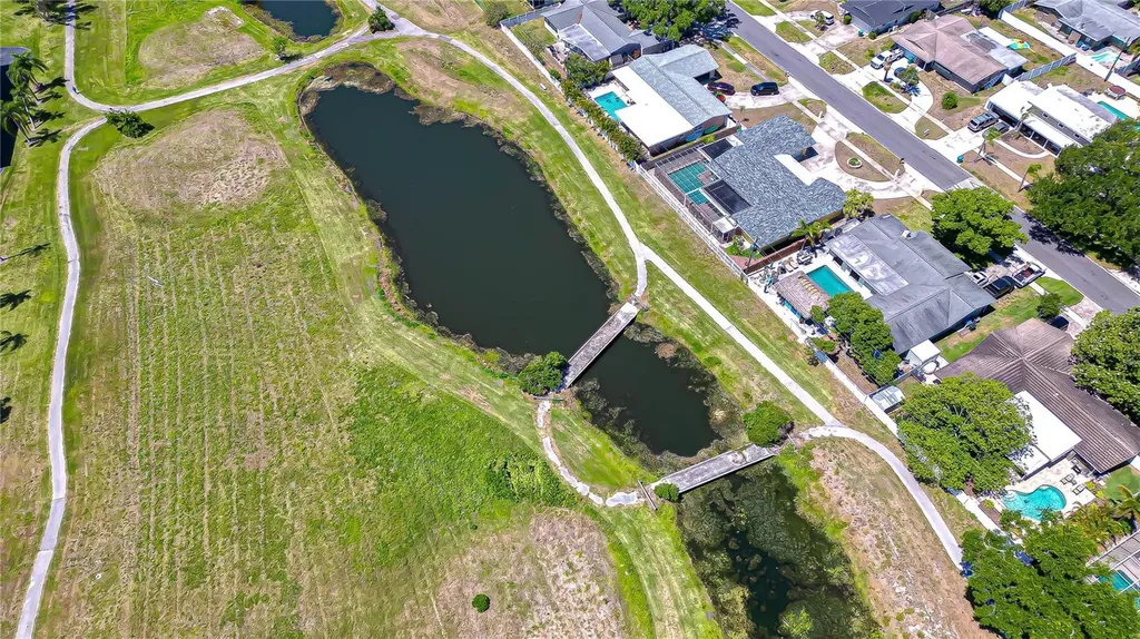 9625 Commodore Drive Seminole FL 33776