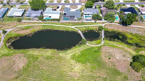 9625 Commodore Drive Seminole FL 33776