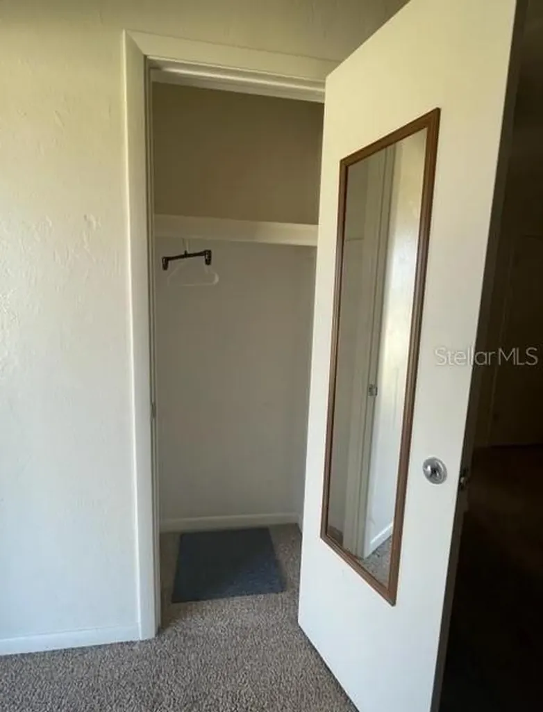 1406 SE 23rd Terrace Cape Coral FL 33990