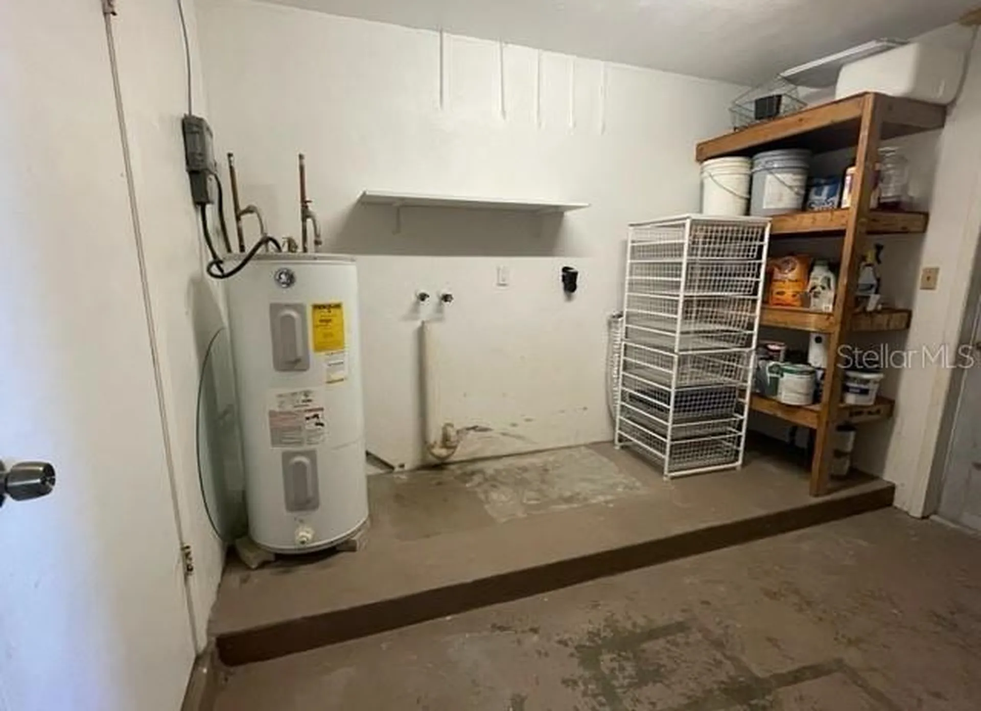 1406 SE 23rd Terrace Cape Coral FL 33990