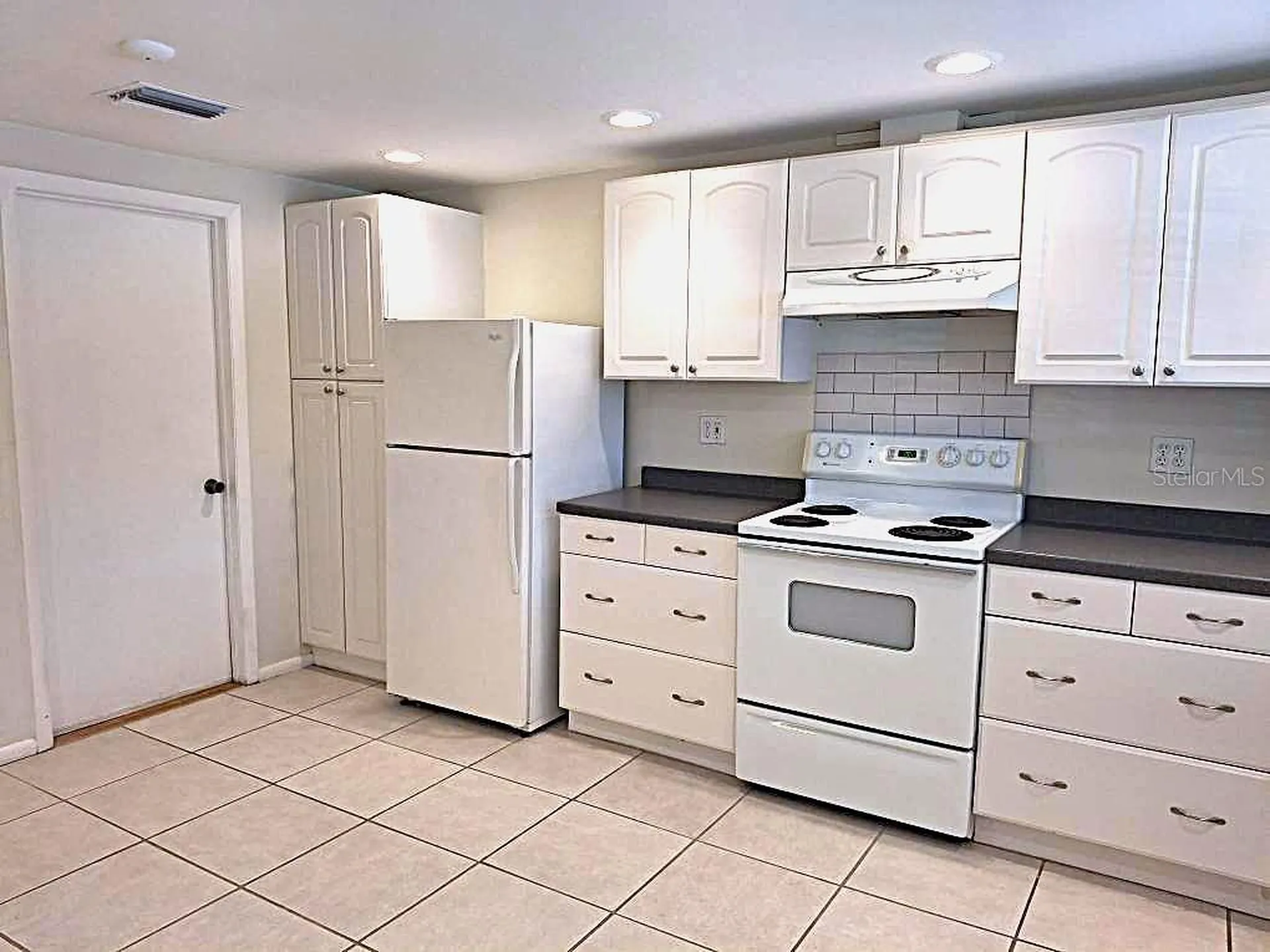2812 Dovewood Street Clearwater FL 33759