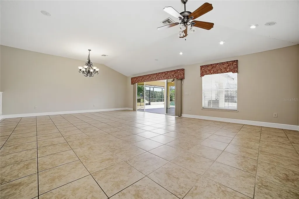 4141 County Road 121d Wildwood FL 34785