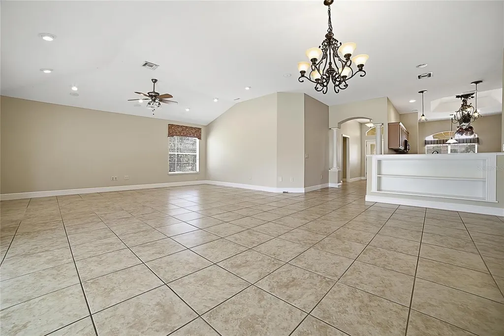 4141 County Road 121d Wildwood FL 34785