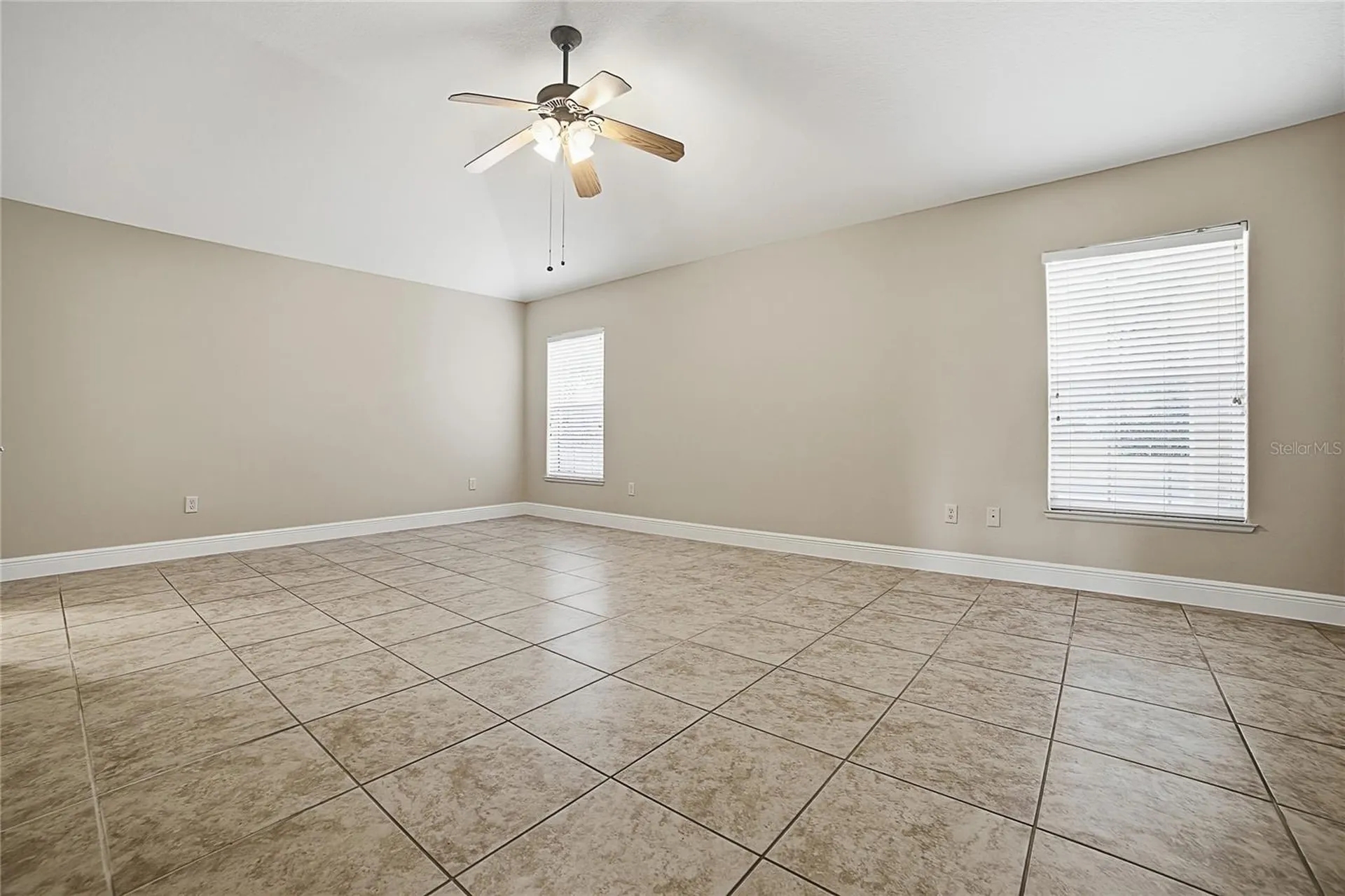 4141 County Road 121d Wildwood FL 34785