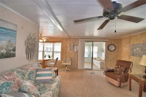 4253 Cedarwood Street Winter Haven FL 33880