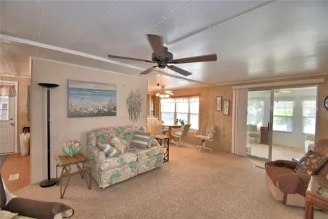 4253 Cedarwood Street Winter Haven FL 33880