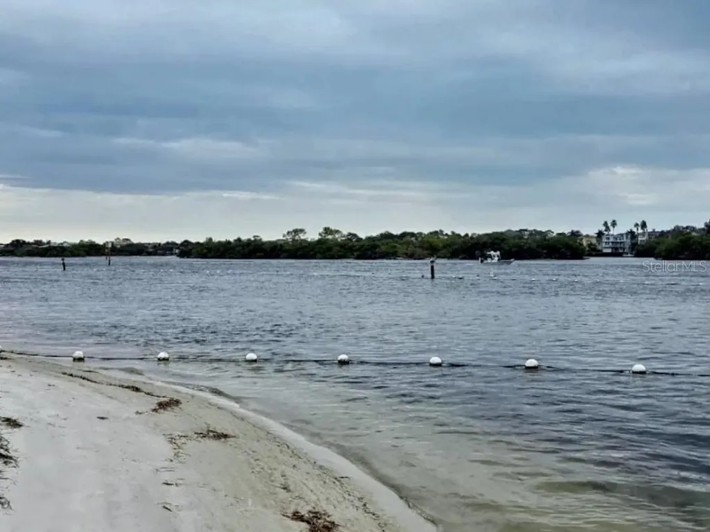 2125 Barracuda Court Holiday FL 34691