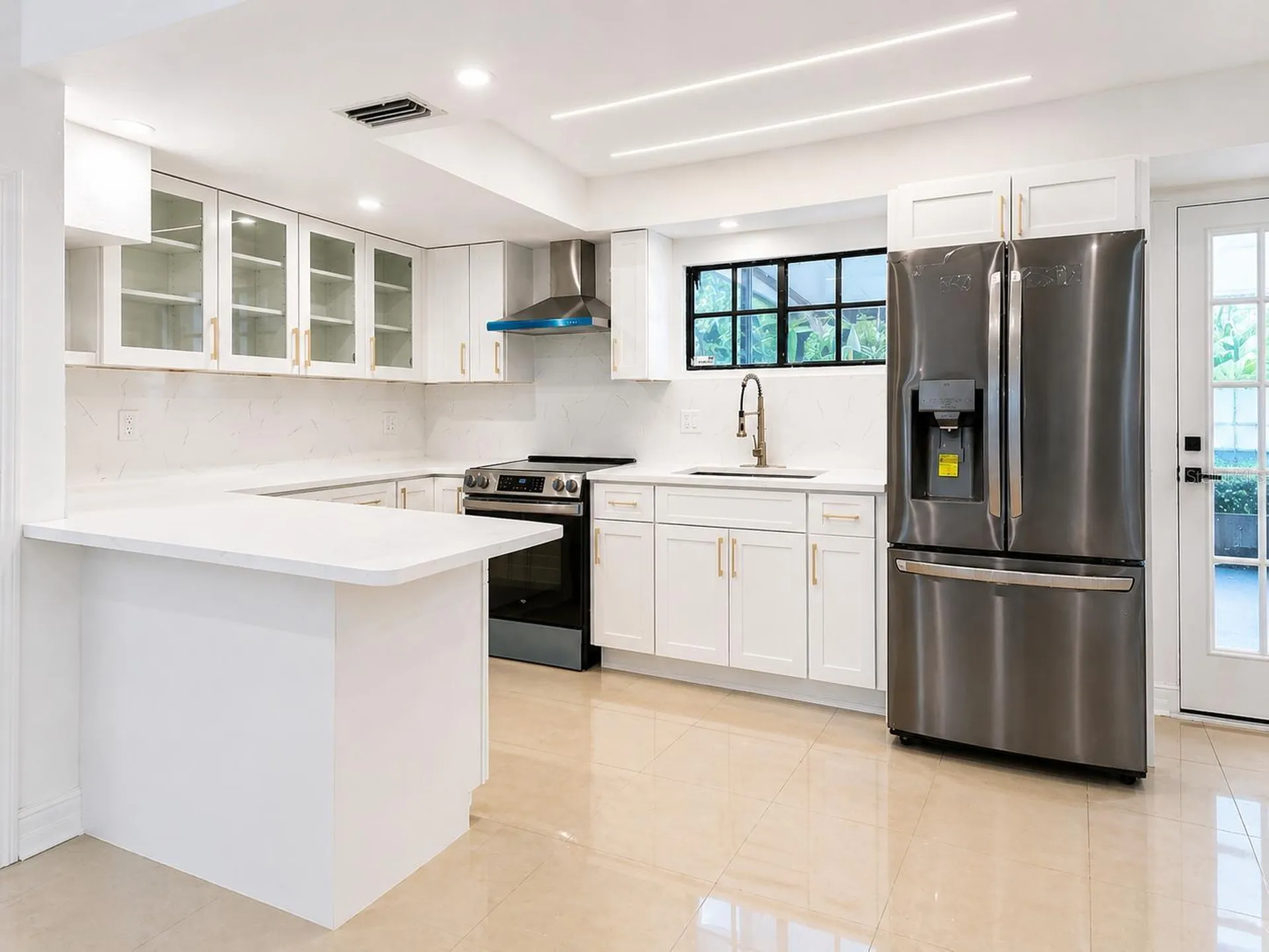 4221 Greenfern Drive Orlando FL 32810