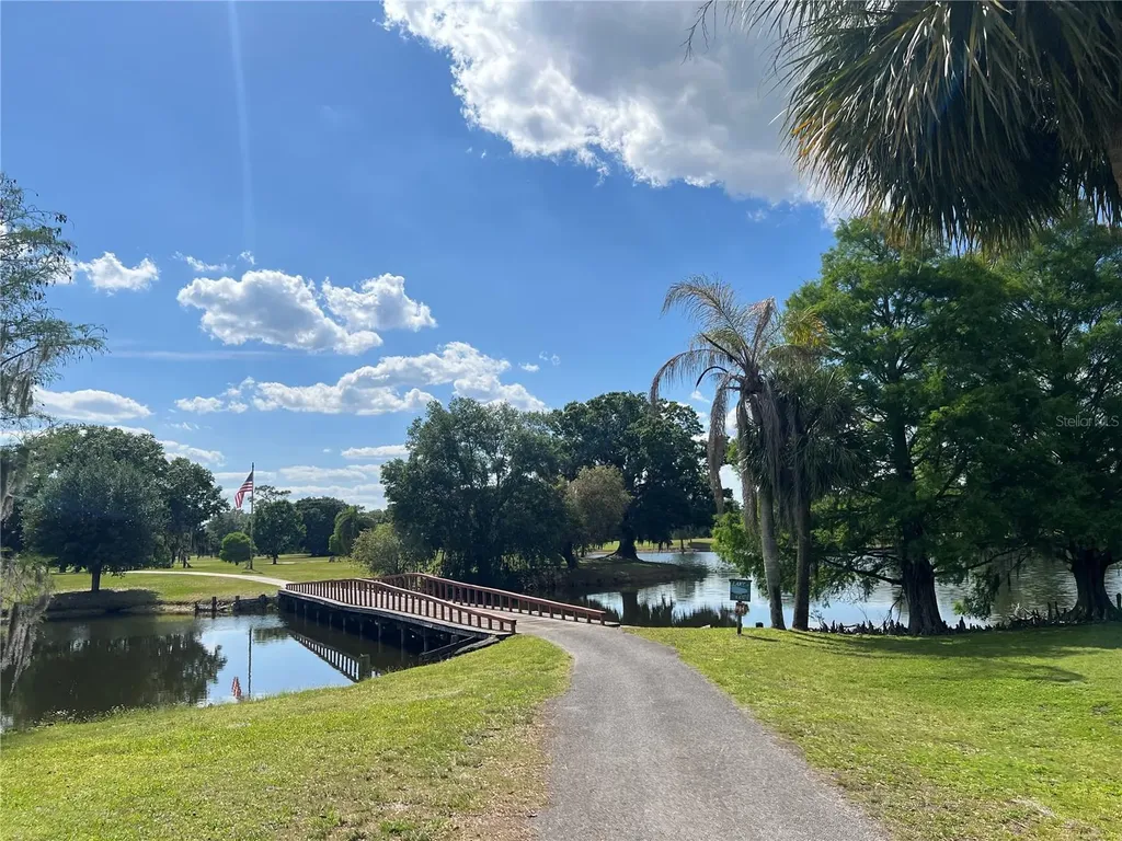 901 Azalea Drive Indian Lake Estates FL 33855