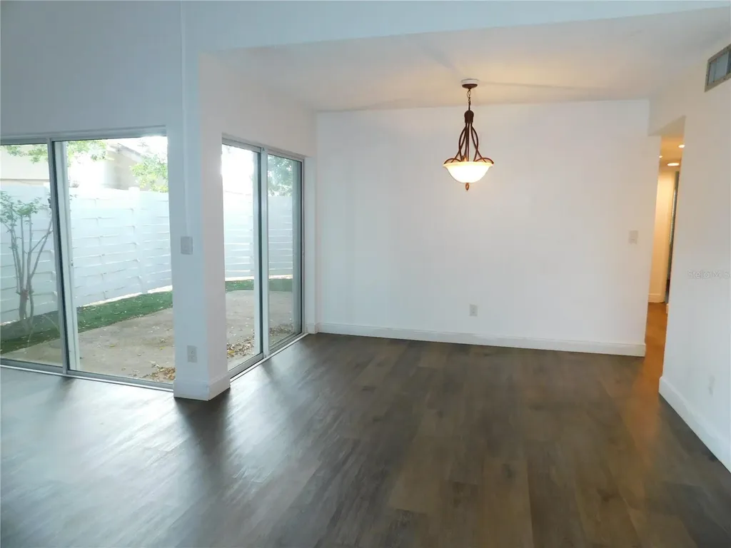 2561 Forest Run Court Clearwater FL 33761