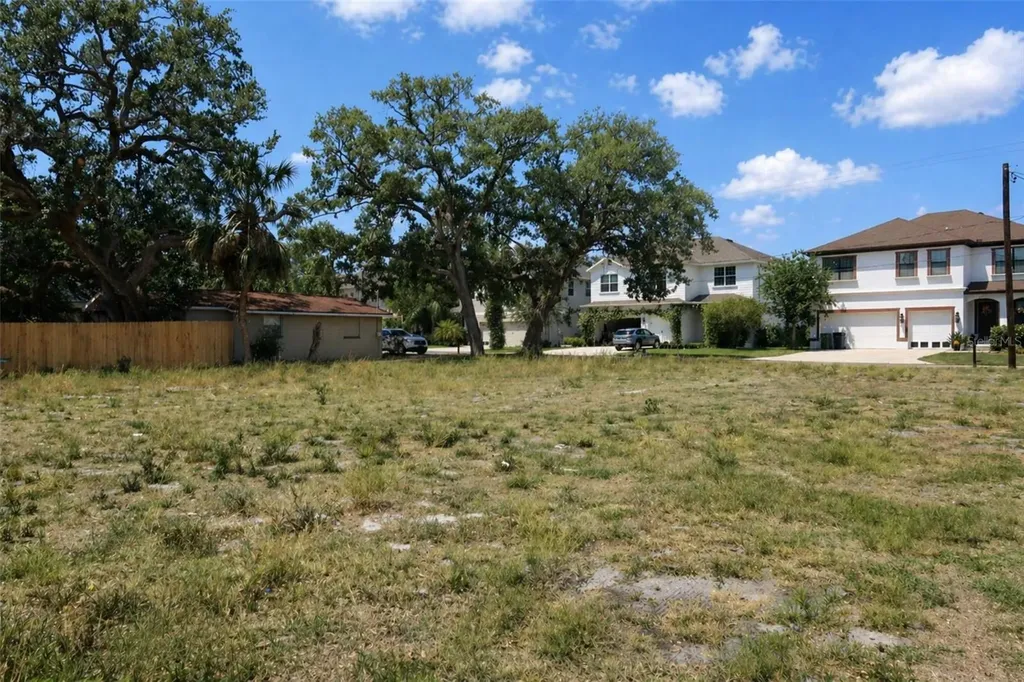 6004 S Elkins Avenue Tampa FL 33611