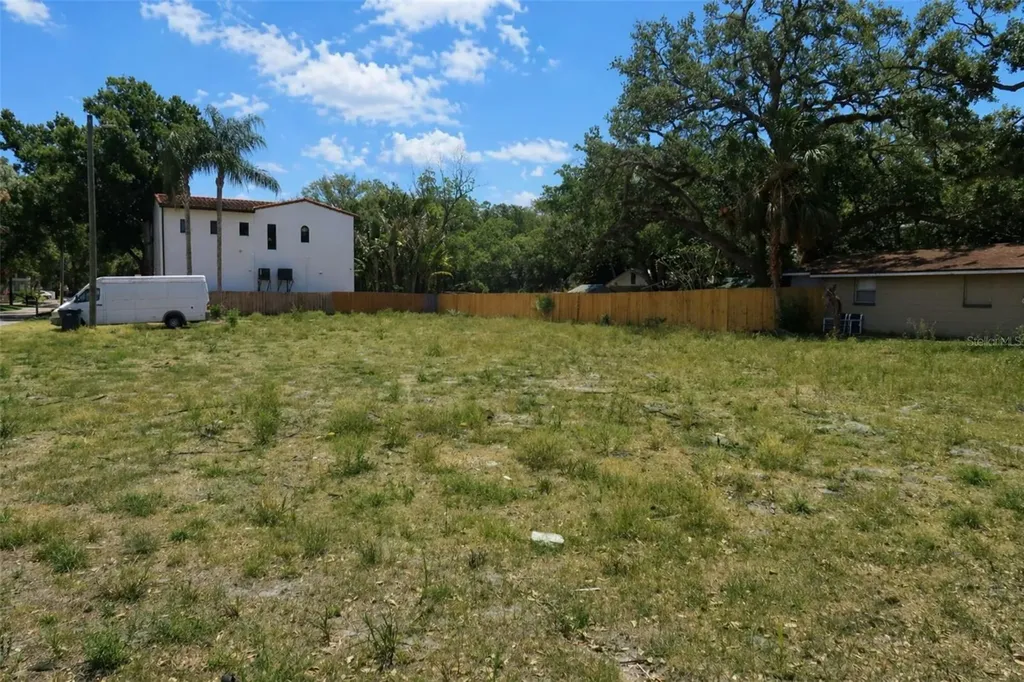 6004 S Elkins Avenue Tampa FL 33611