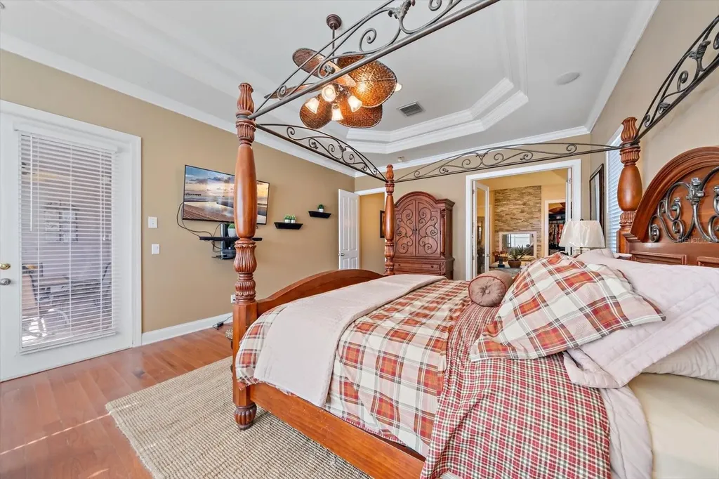 1615 Heritage Drive Valrico FL 33594