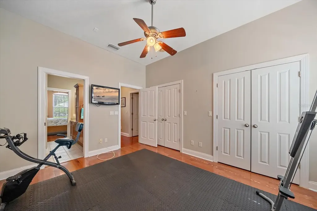 1615 Heritage Drive Valrico FL 33594