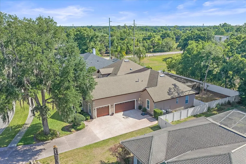 1615 Heritage Drive Valrico FL 33594