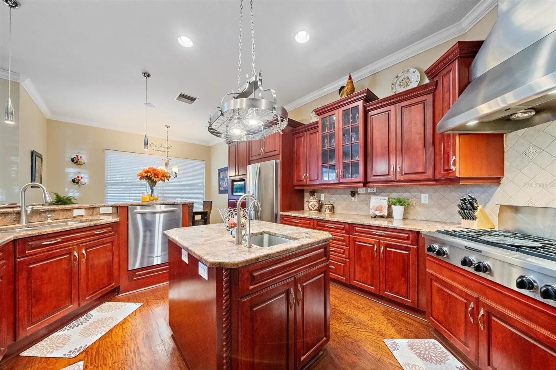1615 Heritage Drive Valrico FL 33594