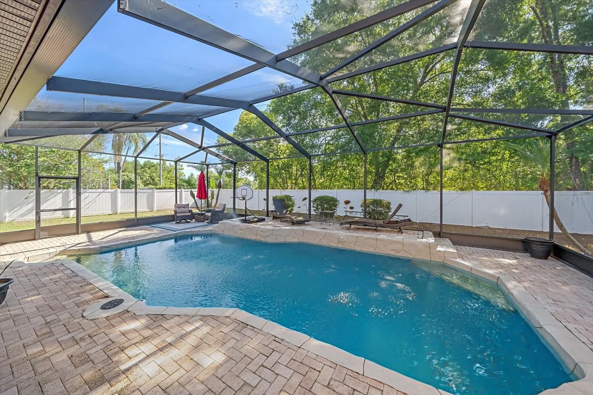 1615 Heritage Drive Valrico FL 33594